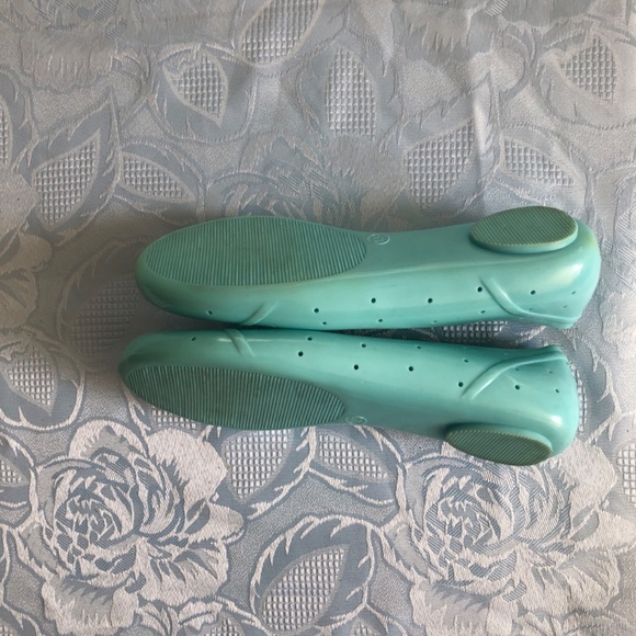 Old Navy Ballet Flats - Picture 3 of 5